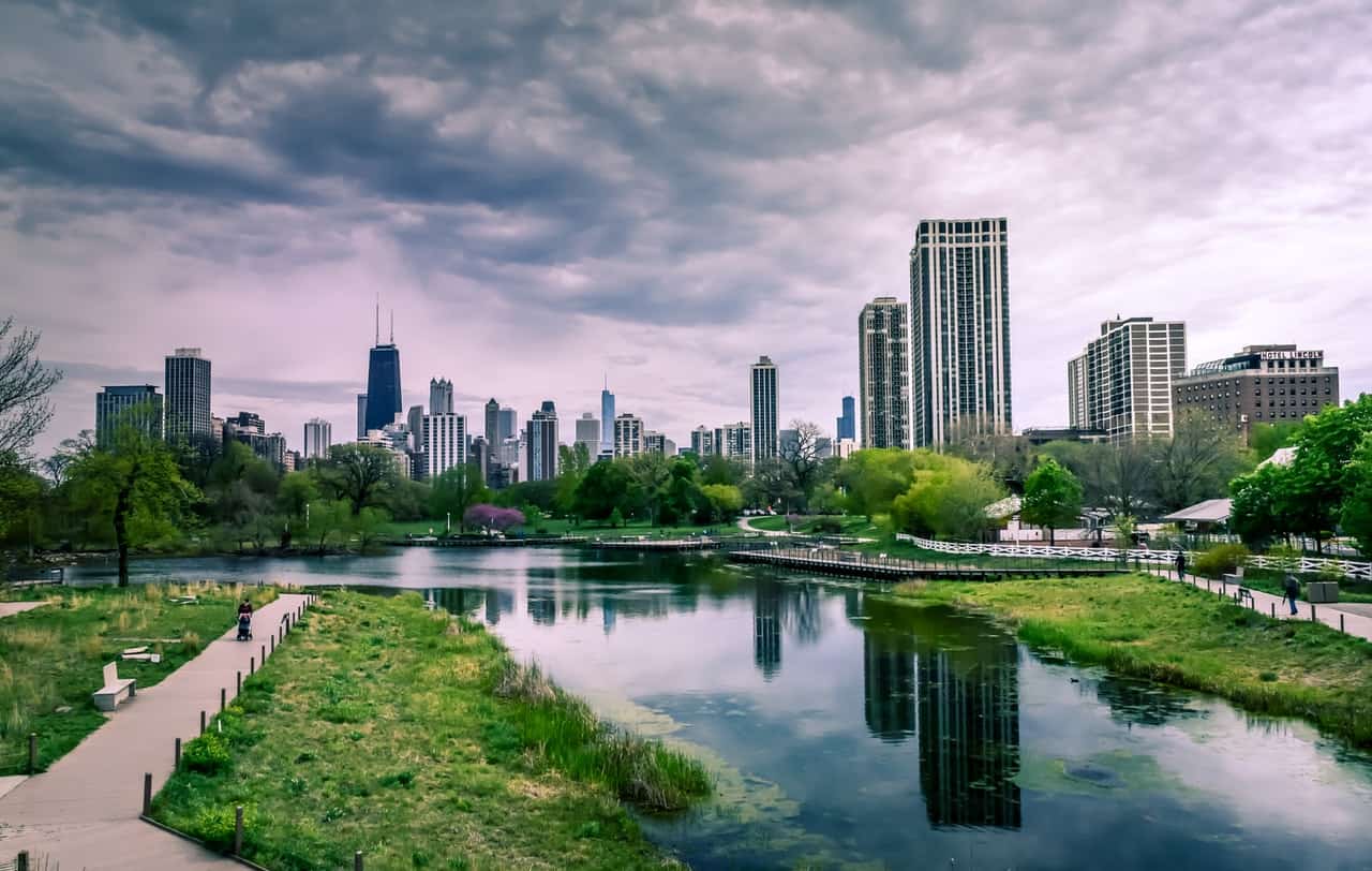 Why Lincoln Park Is One of the Best Places to Live in Chicago Brixbid